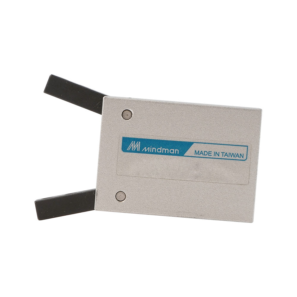 Pinza neumática de doble efecto de 2 mordazas de 30 grados D20 mm