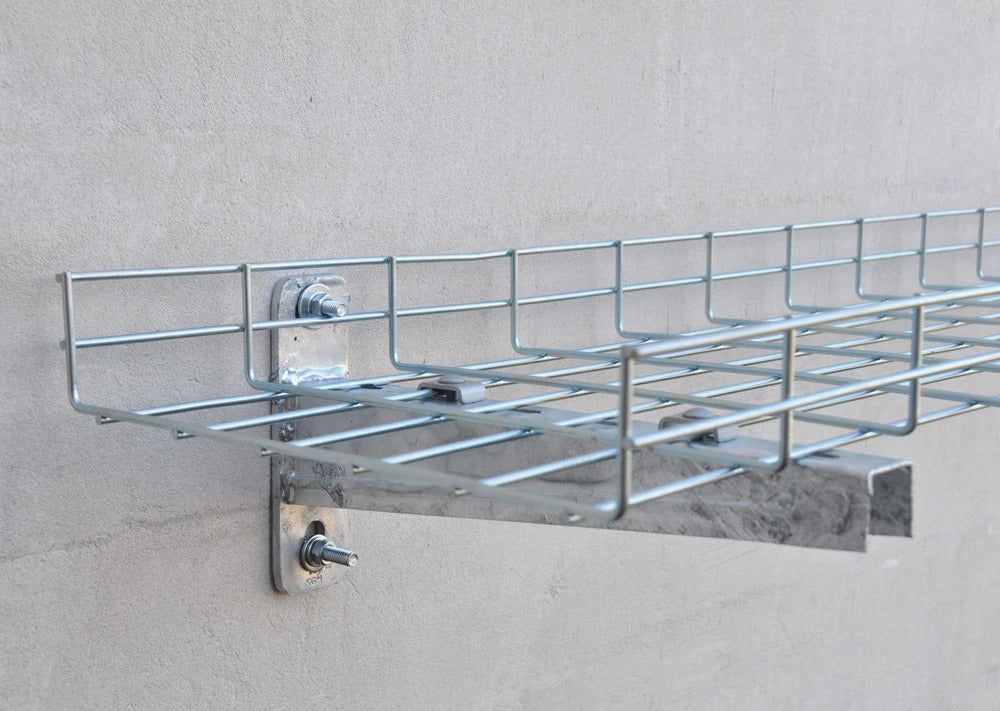 Heavy Duty Cable Tray Cantilever Mounting Bracket 520mm - 311950