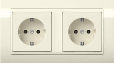 Gira Dual SCHUKO Socket Outlet With Frame Type 10 Standard 55 - 4921021